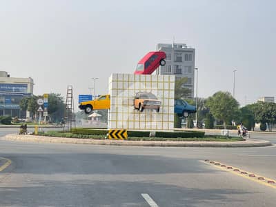 8 Marla Residential Plot At Main Boulevard With Possession, Utilities All Dues Paid At Very Exotic Location Of C Block, Bahria Orchard Lahore Walking Distance To Commercial Market, Masjid, Parks And Super Store