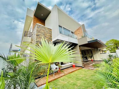 Luxury Designer House Near Family Park For Sale
