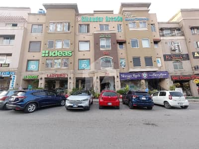 بحریہ ٹاؤن فیز 7 بحریہ ٹاؤن راولپنڈی,راولپنڈی میں 8 مرلہ دفتر 2.5 لاکھ میں کرایہ پر دستیاب ہے۔ بحریہ ٹاؤن فیز 7 بحریہ ٹاؤن راولپنڈی,راولپنڈی میں 8 مرلہ دفتر 2.5 لاکھ میں کرایہ پر دستیاب ہے۔