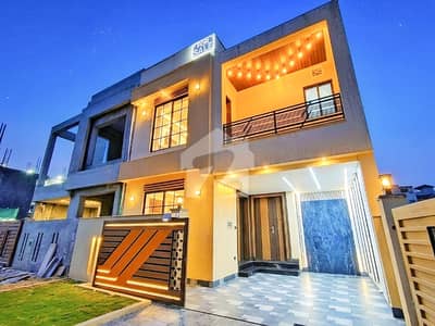 07 Marla Brand New Designer House For Sale in Bahria town Phase 8