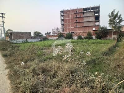 ما نگا - رائیونڈ روڈ لاہور میں 14 کنال صنعتی زمین 4.0 کروڑ میں برائے فروخت۔