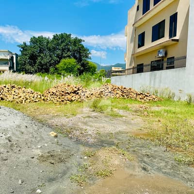 14 MARLA MARGALLA FACE PLOT AVAILABLE FOR SALE IN CDA SECTOR D-12