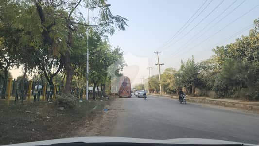آئی ۔ 10 اسلام آباد میں 6 کنال صنعتی زمین 45.0 کروڑ میں برائے فروخت۔