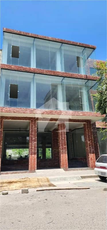 G-9 New 14,000 Sqft Plaza Lift Parking Available On Rent