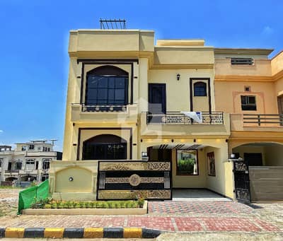 Outstanding 05 Marla Brand New Single Unit House For Sale Outstanding 05 Marla Brand New Single Unit House For Sale