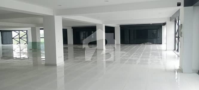 Office Floor 10,000 Sqft Available With Big Parking