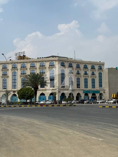 ڈی ایچ اے فیز 8 ڈیفنس (ڈی ایچ اے),لاہور میں 1 کنال عمارت 65.0 لاکھ میں کرایہ پر دستیاب ہے۔