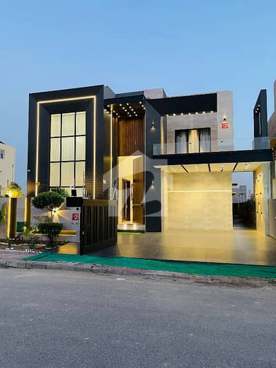 20 Marla Brand New Modern House For sale