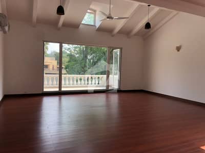 Triple Storey Brand New House Available For Sale In F10