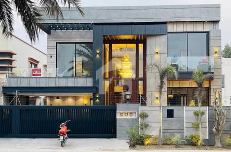 1 Kanal Modern House For Sale In DHA Phase 7