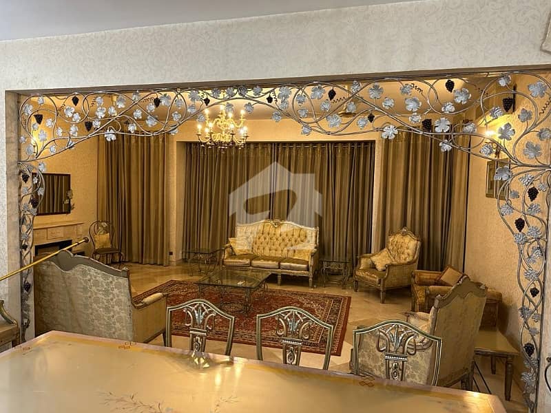 Luxurious 6 Bedroom House For Sale In Prime Location Luxurious 6 Bedroom House For Sale In Prime Location