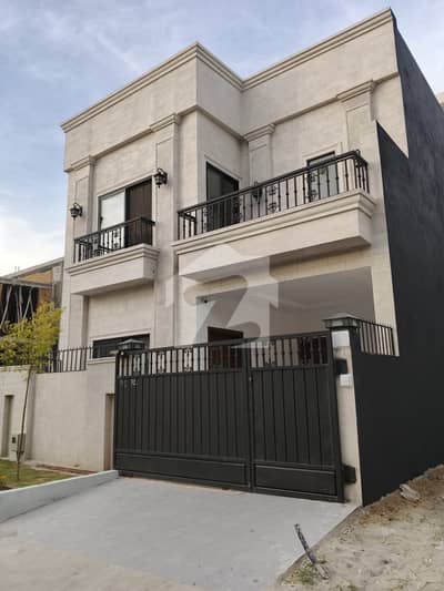 5 Marla Corner Brand New House For Rent