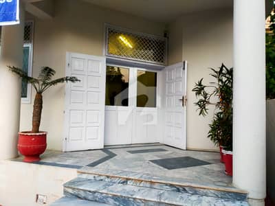 Ground+Basement Building For Rent In Satellite Town Rawalpindi