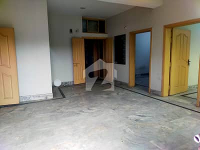 Flat For Rent In Ban-Khana Road Near Chandani Chowk