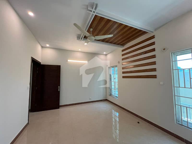 14 Marla Ground Portion For Rent In G13/3 14 Marla Ground Portion For Rent In G13/3