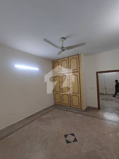 5 Marla Double Storey Full House Available For Rent In Pakistan Town Phase 1