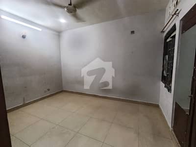WELL-MAINTAINED 100 SQ YD 3-BEDROOM BUNGALOW FOR SALE ON MAIN KHAYABAN-E-RIZWAN, DHA PHASE 7
