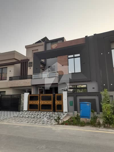5 MARLA HOUSE FOR SALE