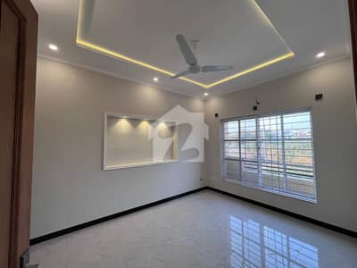 4 MARLA BRAND NEW HOUSE FOR SALE IN G13
