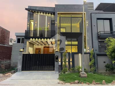 5 Marla Ultra Luxury House For Rent In AA Block Sector D Bahria Town Lahore