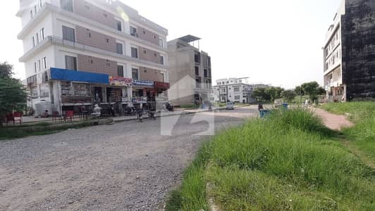 Pair Plots With Park Face , Very Ideal Location Plot Available Forsale