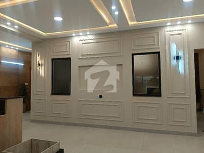ٹاپ سٹی 1 - بلاک ڈی ٹاپ سٹی 1,اسلام آباد میں 3 مرلہ دفتر 1.35 کروڑ میں برائے فروخت۔