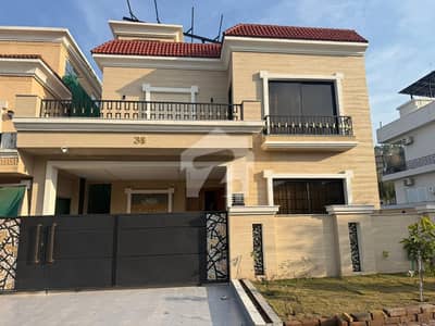 10 Marla House for Sale in Sector M, Bahria Enclave Islamabad Prime Location