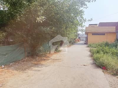 گلشنِ احباب لاہور میں 3 مرلہ رہائشی پلاٹ 30.0 لاکھ میں برائے فروخت۔