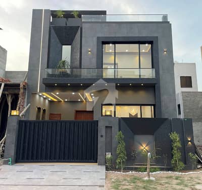 5 Marla Luxury House For Rent In Sector D Bahria Town Lahore 5 Marla Luxury House For Rent In Sector D Bahria Town Lahore