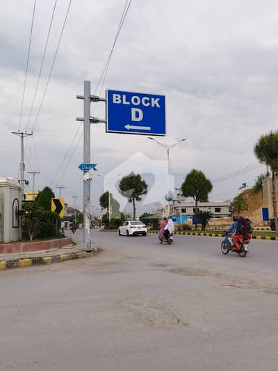D Block Plots Available For Sale