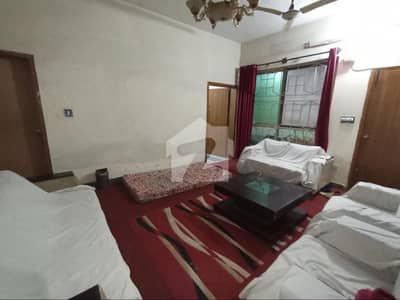 فضل ٹاؤن فیز 1 فضل ٹاؤن,راولپنڈی میں 6 کمروں کا 8 مرلہ مکان 2.7 کروڑ میں برائے فروخت۔ فضل ٹاؤن فیز 1 فضل ٹاؤن,راولپنڈی میں 6 کمروں کا 8 مرلہ مکان 2.7 کروڑ میں برائے فروخت۔