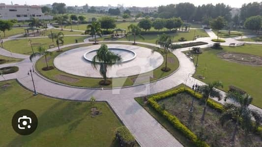 ڈی ایچ اے 9 ٹاؤن ۔ بلاک اے ڈی ایچ اے 9 ٹاؤن,ڈیفنس (ڈی ایچ اے),لاہور میں 5 مرلہ رہائشی پلاٹ 1.7 کروڑ میں برائے فروخت۔ ڈی ایچ اے 9 ٹاؤن ۔ بلاک اے ڈی ایچ اے 9 ٹاؤن,ڈیفنس (ڈی ایچ اے),لاہور میں 5 مرلہ رہائشی پلاٹ 1.7 کروڑ میں برائے فروخت۔