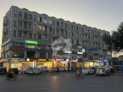1 Bed Room At Metro Heights Talwar Chowk 1 Bed Room At Metro Heights Talwar Chowk