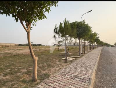 Gulberg Green Block B 05Kanal Developed Possession 20 Series Solid Land Available For Sale