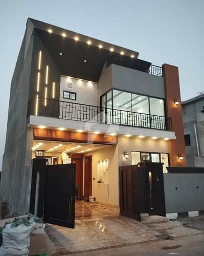 05 Marla Triple Storey Ultra Luxurious Designer House For Sale In Buch Executive Villas Multan