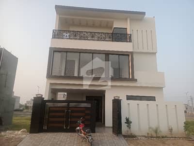 7 Marla Luxury Triple Storey House For Sale In Buch Executive Villa