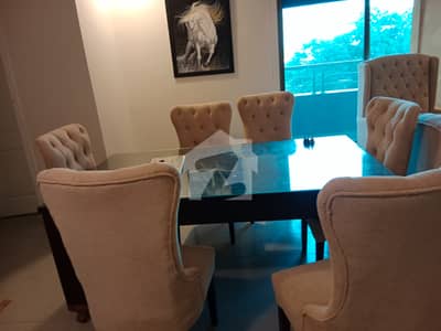 Luxury 3-Bed Apartment For Rent In 18th West Park Facing**