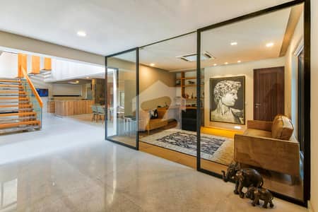 Beautiful House Of A Prime Location Available For Sale In F6/2
