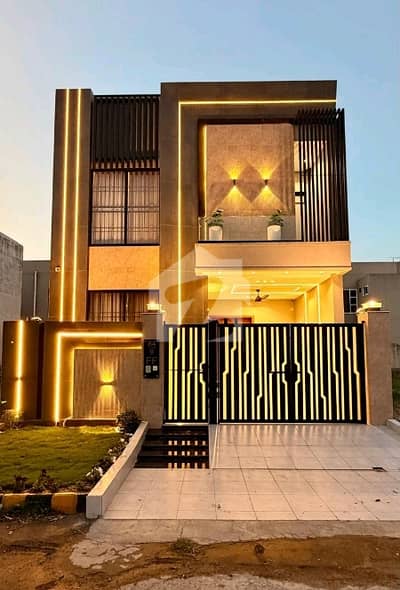 Perfect Prime Location 5 Marla House In Citi Housing Society For sale