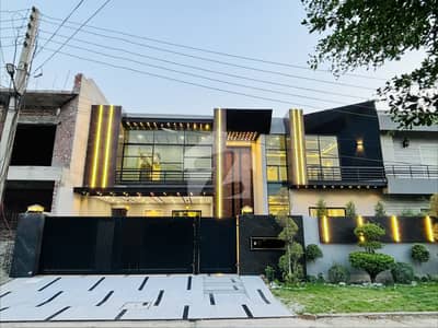 1 Kanal Brand New Park Facing House Available For Sale
