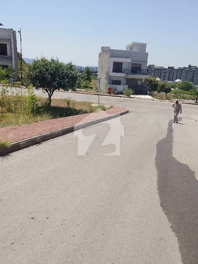 5 Marla Plot for Sale in Sector H