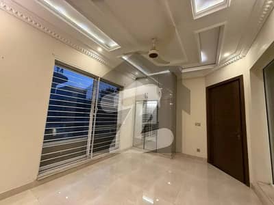Upper Portion Of 10 Marla House Available For Rent In Dream Gardens Lahore Upper Portion Of 10 Marla House Available For Rent In Dream Gardens Lahore