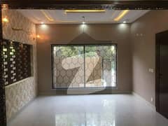 Lower Portion Of 10 Marla House For Rent In Jasmine Block Sector C Bahria Town