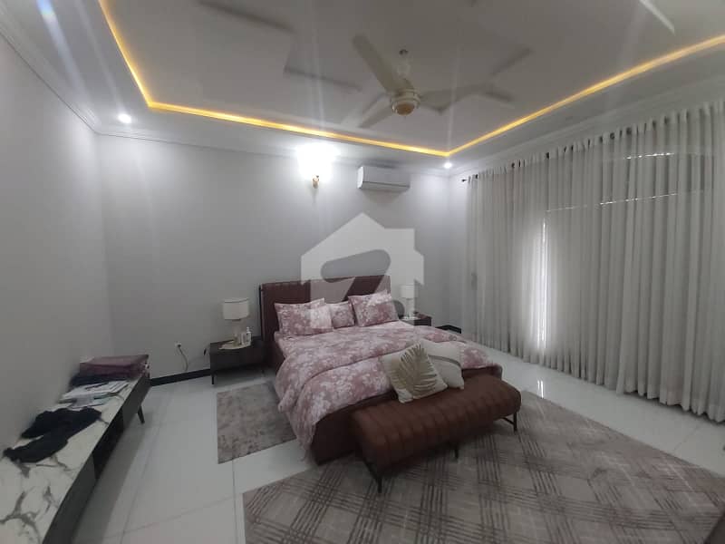 1 Kanal Full House For Rent 1 Kanal Full House For Rent
