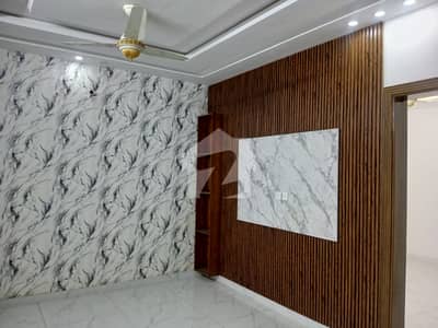 6 Marla Beautiful Double Storey House Available For Rent In Diamond City Phase 1