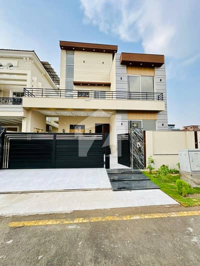 10 Marla Beautifully Designed House For Sale In Tulip Extension Park View City Lahore 10 Marla Beautifully Designed House For Sale In Tulip Extension Park View City Lahore