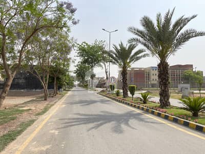 Prime Location Residential Plot For Grabs In 5 Marla Lahore Prime Location Residential Plot For Grabs In 5 Marla Lahore