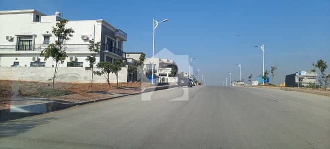 12 MARLA PRIME LOCATION SOLID LAND PLOT FOR SALE