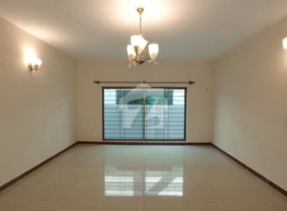 375 Square Yards House For Sale In Askari 5 - Sector J Karachi