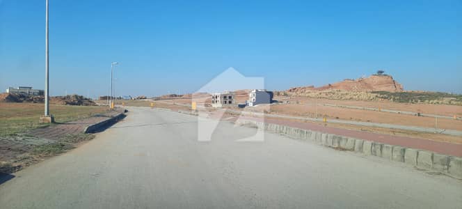 20 MARLA BEST LOCATION PLOT LEVEL LAND FOR SALE 20 MARLA BEST LOCATION PLOT LEVEL LAND FOR SALE